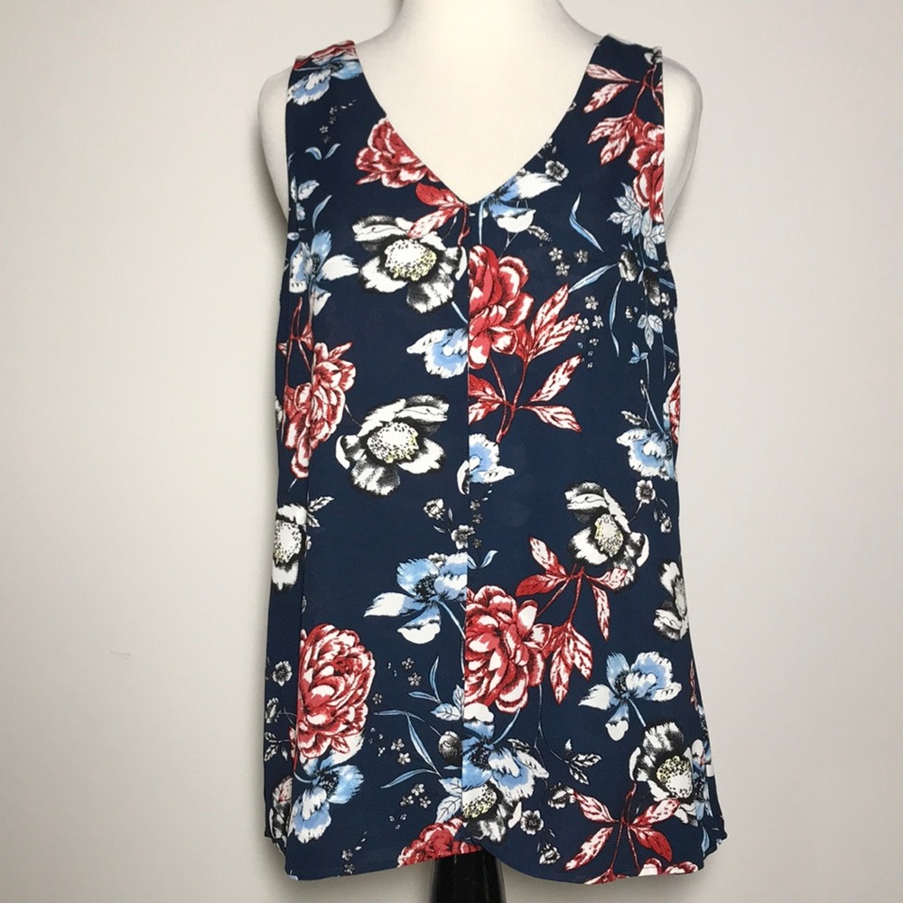 DR2 by Daniel Rainn Floral Top, Size M, Like New
